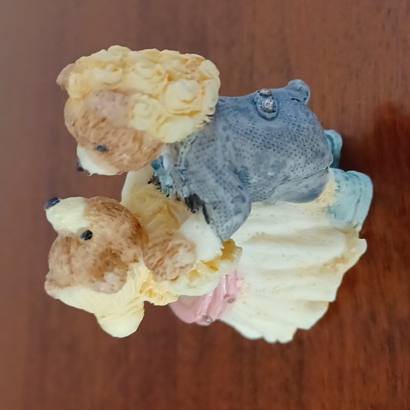 Miniature Resin Cinderella Tea Set - 10 Pieces - Picture 12 of 16